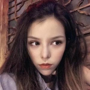 礼堂光拍的艺术片叫什么
